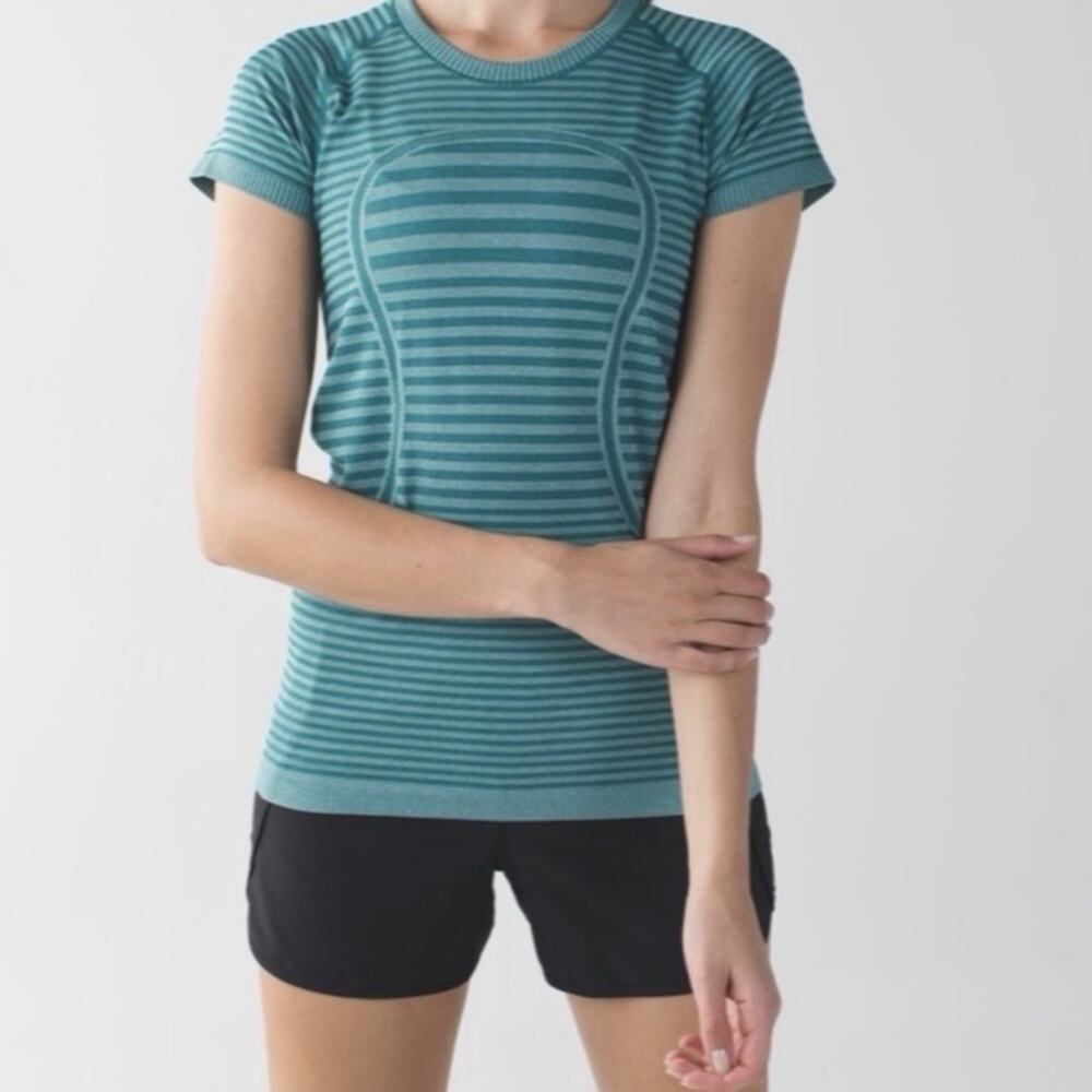 Lululemon Heathered Forage Teal Stripe Swiftly Tech SS Short Sleeve Crew Shirt 2